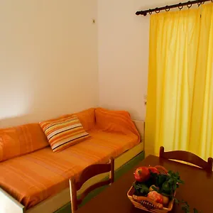  Aparthotel Sakkatos